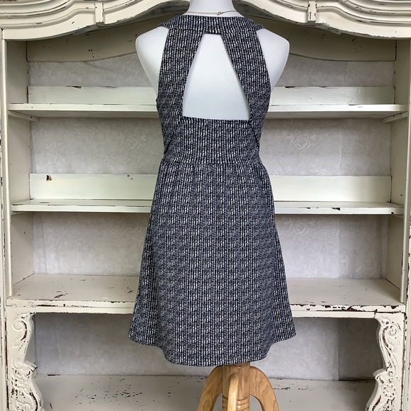 Urban Outfitters Dress - Picture 2 of 8